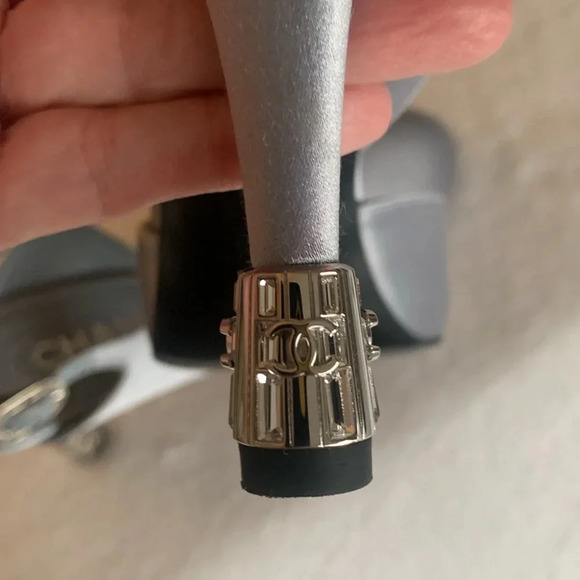 EUC CHANEL grey satin sling back round toe size 38 worn once  crystals at heel - Picture 8 of 8